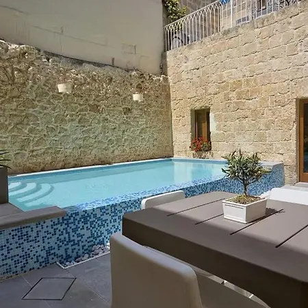 Relaxing Unique House Has A Style Of Its Own ! * Zejtun